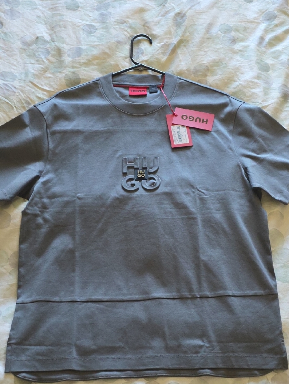 Hugo Boss Gray Short-Sleeve Logo Crewneck Tee with Pink Tag